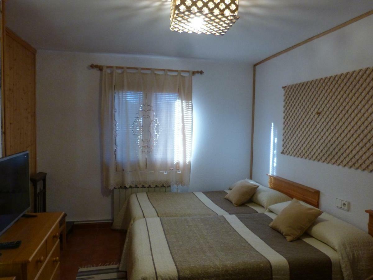 Casa Rural Castellanos Huelamo Екстер'єр фото